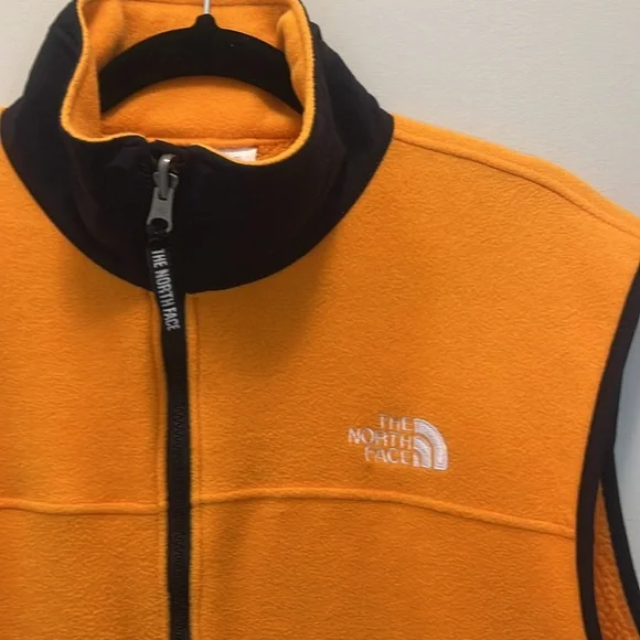 The North Face Orange & Black Vest Size Medium - Picture 1 of 8